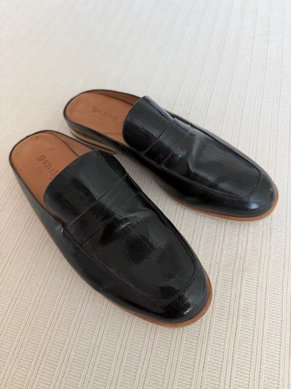Gentle Souls by Kenneth Cole Everett Black Leather Loafer Mules - Size 7.5M